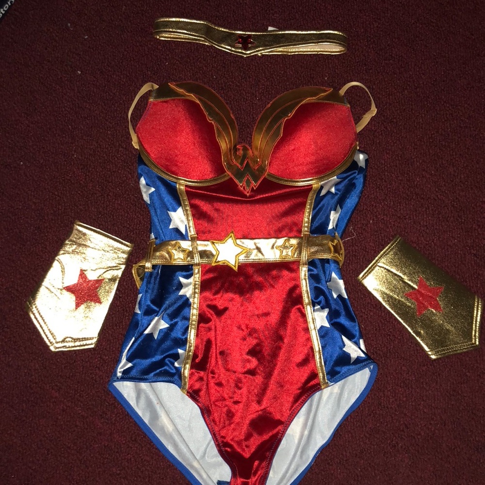 Wonder Woman costume